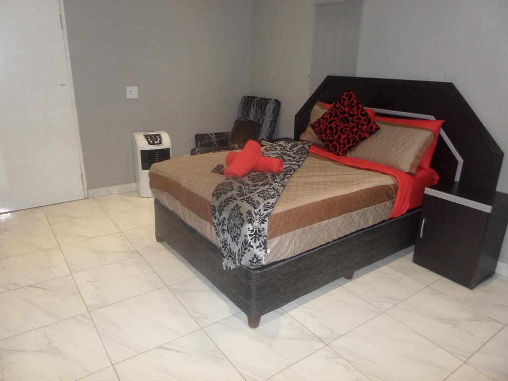 Tshedza Guest House Преторія Екстер'єр фото